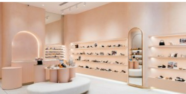 Maximize Retail Display with Slatwall Solutions