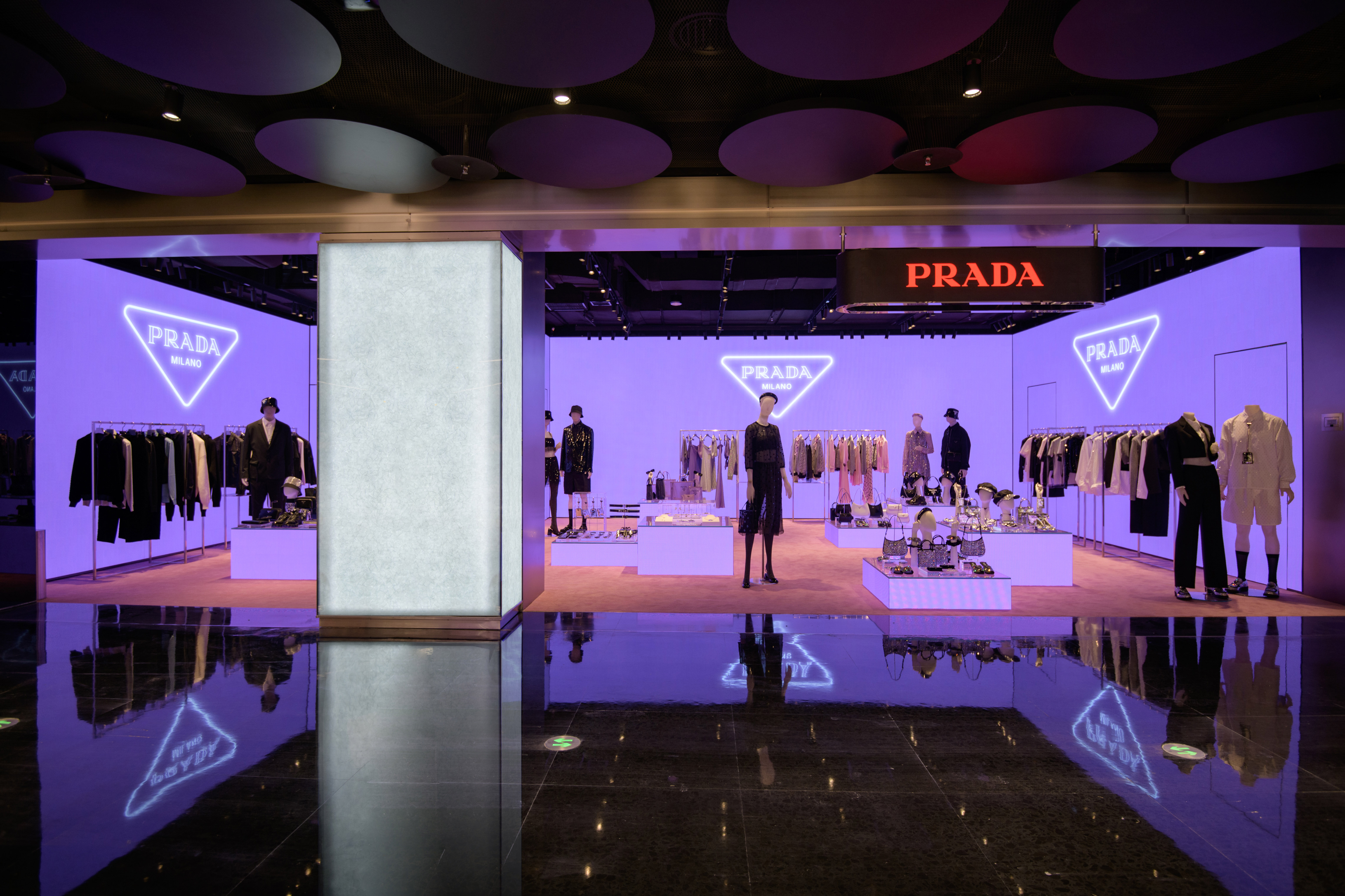 PRADA Xi’an SKP South 4F POP-UP for Changhong Produce